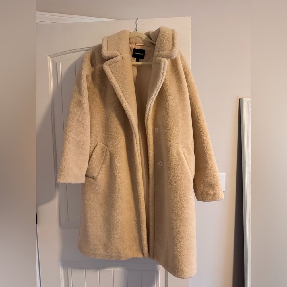 Express Cream Teddy Sherpa Coat size M - Picture 2 of 4
